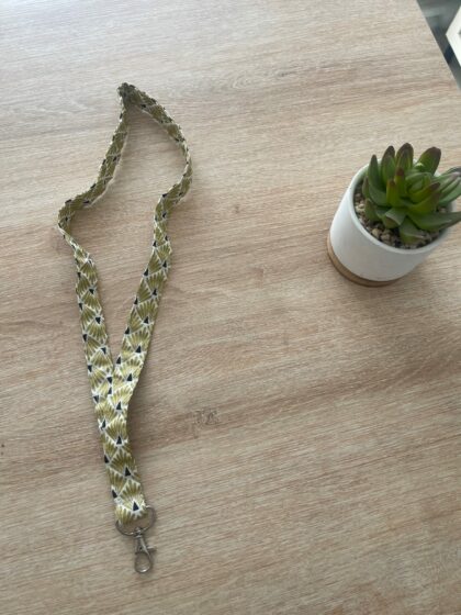 Tour de cou clé doré